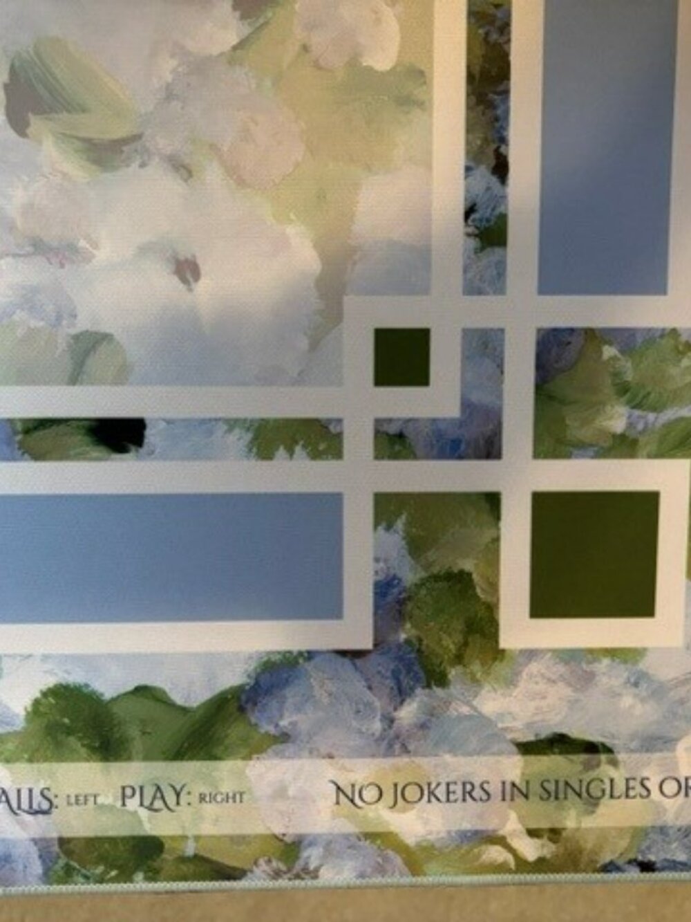 Amanda Toppe 'Hydrangea Bliss' mahjong mat - Picture 3 of 5